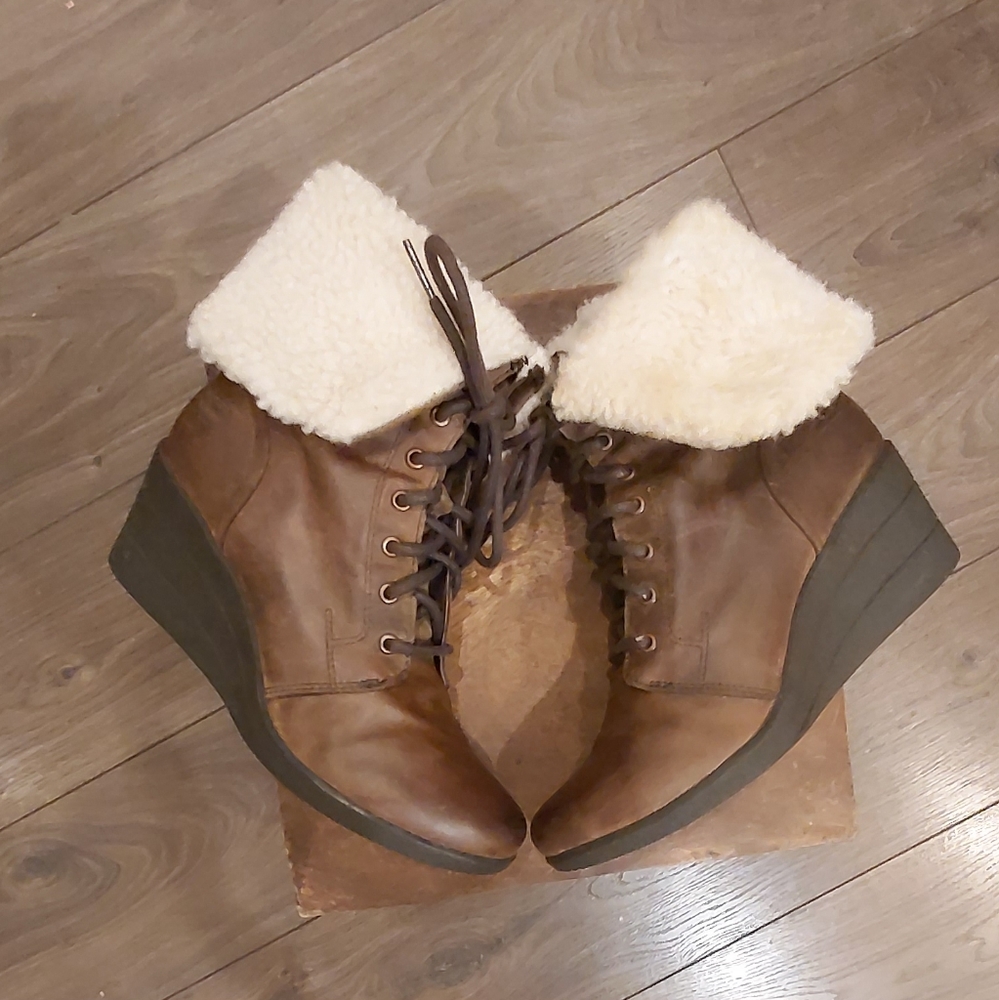 UGG Zea wedge waterproof boots